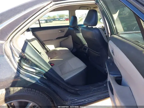 4T1BF1FK9HU627673 2017 TOYOTA CAMRY - Image 8