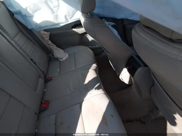 4T1BF1FK9HU629309 2017 TOYOTA CAMRY - Image 8