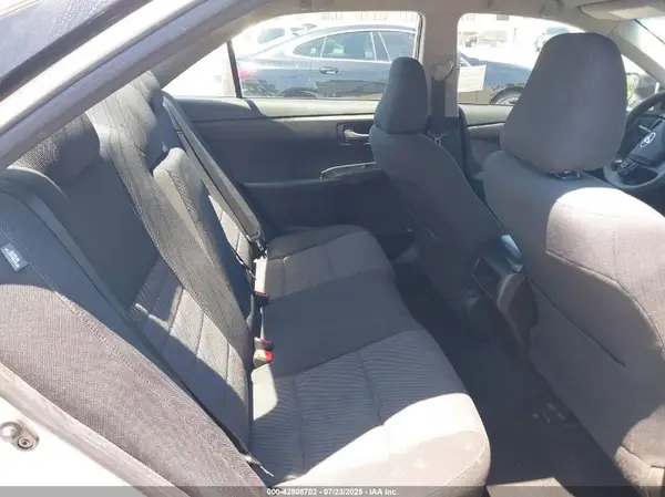 4T1BF1FK9HU636065 2017 TOYOTA CAMRY - Image 8