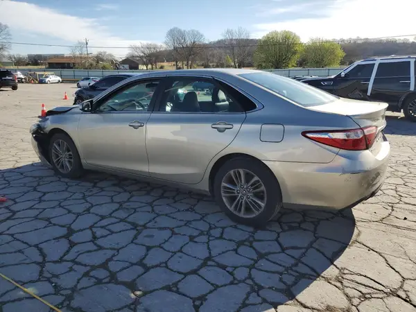 4T1BF1FK9HU645137 2017 TOYOTA CAMRY - Image 2