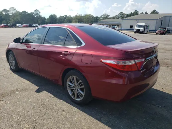 4T1BF1FK9HU664108 2017 TOYOTA CAMRY - Image 2