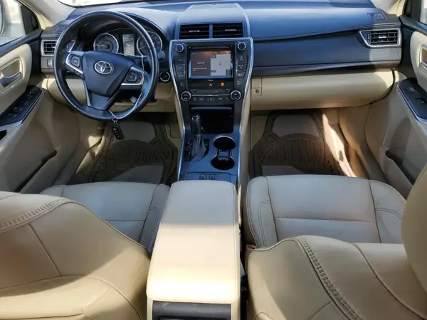4T1BF1FK9HU670068 2017 TOYOTA CAMRY - Image 8