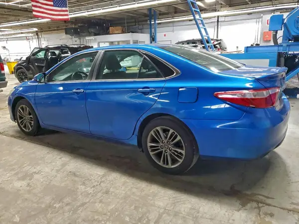 4T1BF1FK9HU680728 2017 TOYOTA CAMRY - Image 2