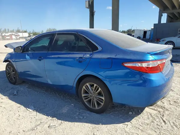 4T1BF1FK9HU683645 2017 TOYOTA CAMRY - Image 2