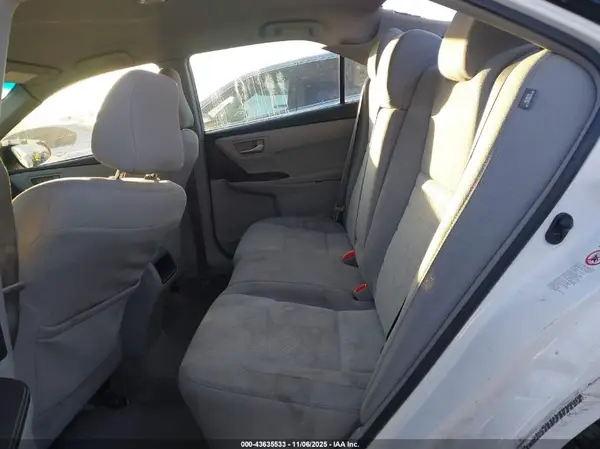4T1BF1FK9HU684889 2017 TOYOTA CAMRY - Image 8