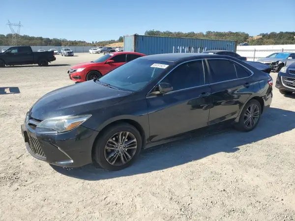 4T1BF1FK9HU689283 2017 TOYOTA CAMRY - Image 1