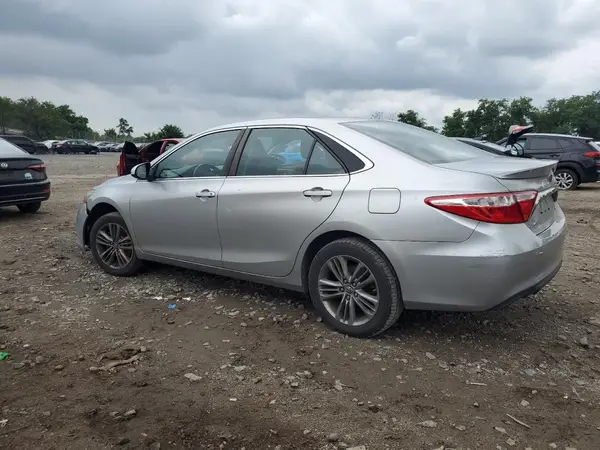 4T1BF1FK9HU689350 2017 TOYOTA CAMRY - Image 2