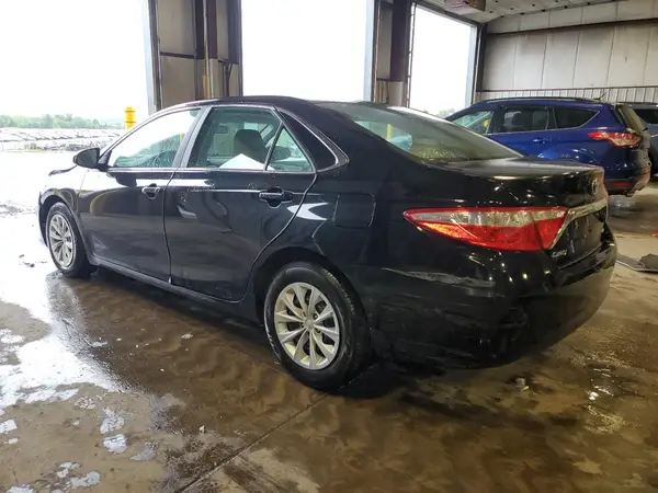 4T1BF1FK9HU690336 2017 TOYOTA CAMRY - Image 2