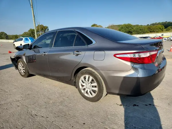 4T1BF1FK9HU691289 2017 TOYOTA CAMRY - Image 2