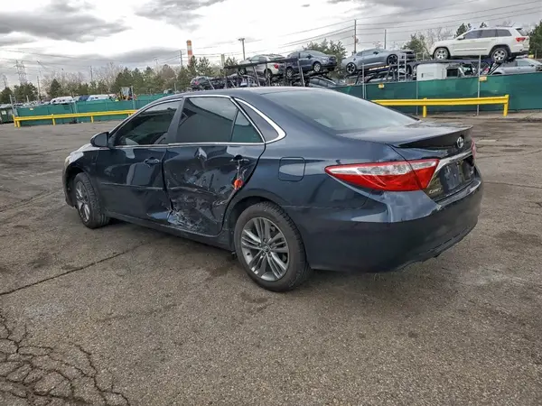 4T1BF1FK9HU691387 2017 TOYOTA CAMRY - Image 2