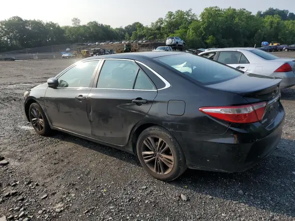 4T1BF1FK9HU692281 2017 TOYOTA CAMRY - Image 2