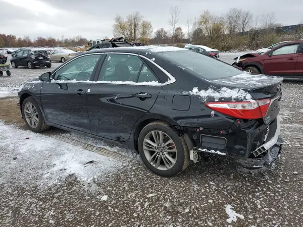 4T1BF1FK9HU693141 2017 TOYOTA CAMRY - Image 2