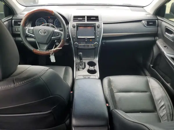 4T1BF1FK9HU695357 2017 TOYOTA CAMRY - Image 8
