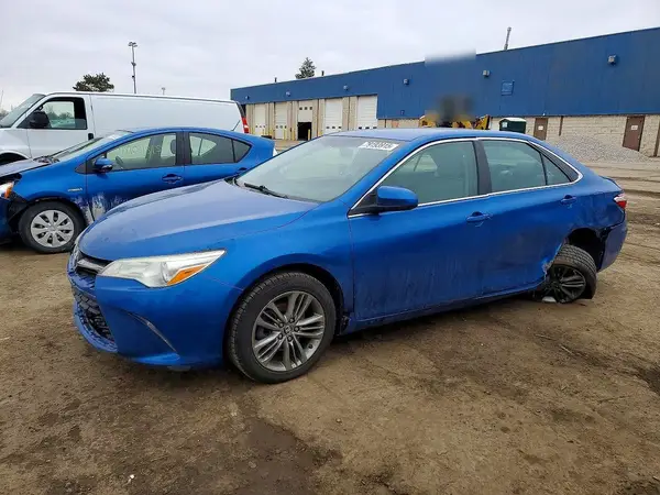 4T1BF1FK9HU695410 2017 TOYOTA CAMRY - Image 1