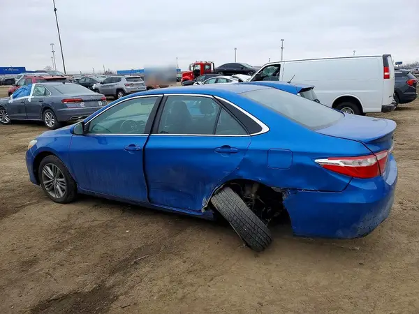 4T1BF1FK9HU695410 2017 TOYOTA CAMRY - Image 2