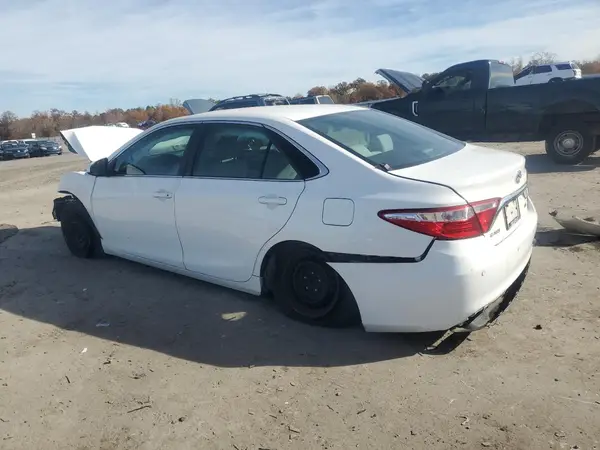 4T1BF1FK9HU699909 2017 TOYOTA CAMRY - Image 2