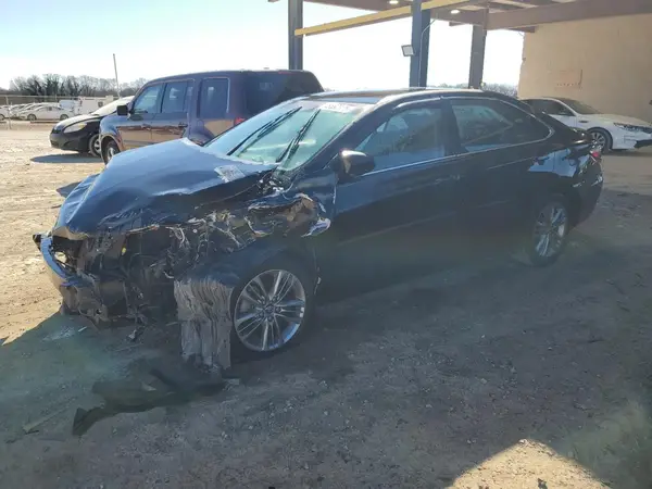 4T1BF1FK9HU700301 2017 TOYOTA CAMRY - Image 1