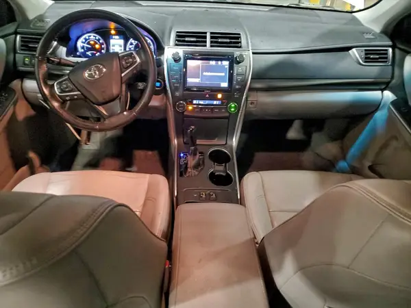 4T1BF1FK9HU704560 2017 TOYOTA CAMRY - Image 8