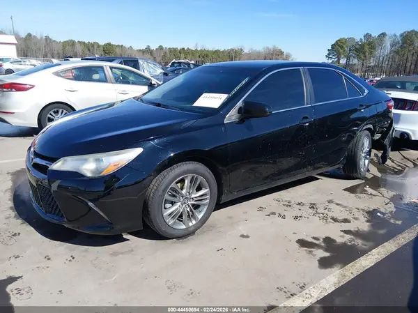 4T1BF1FK9HU706499 2017 TOYOTA CAMRY - Image 2