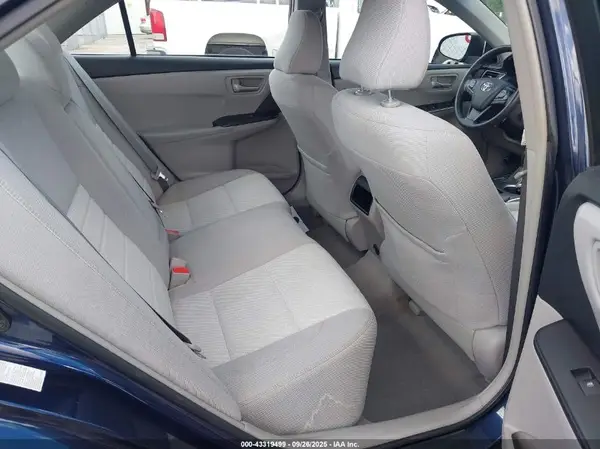 4T1BF1FK9HU709001 2017 TOYOTA CAMRY - Image 8