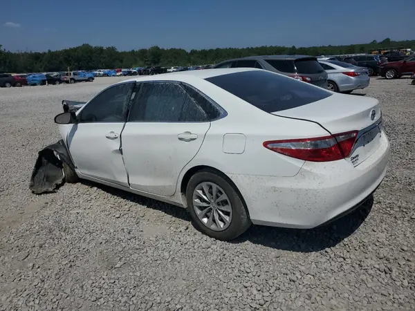 4T1BF1FK9HU714537 2017 TOYOTA CAMRY - Image 2