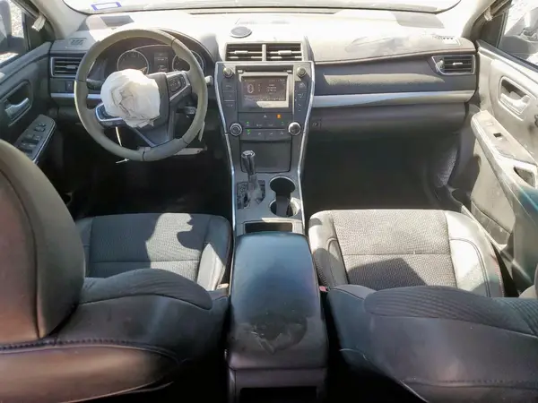 4T1BF1FK9HU715820 2017 TOYOTA CAMRY - Image 8