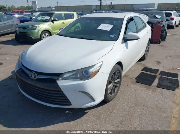 4T1BF1FK9HU716353 2017 TOYOTA CAMRY - Image 2