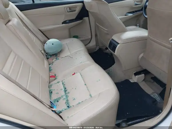 4T1BF1FK9HU722394 2017 TOYOTA CAMRY - Image 8