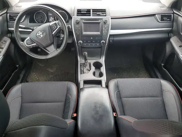 4T1BF1FK9HU727806 2017 TOYOTA CAMRY - Image 8