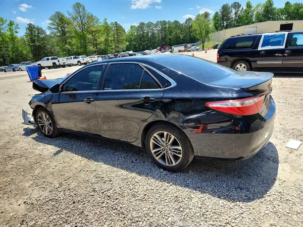 4T1BF1FK9HU729037 2017 TOYOTA CAMRY - Image 2