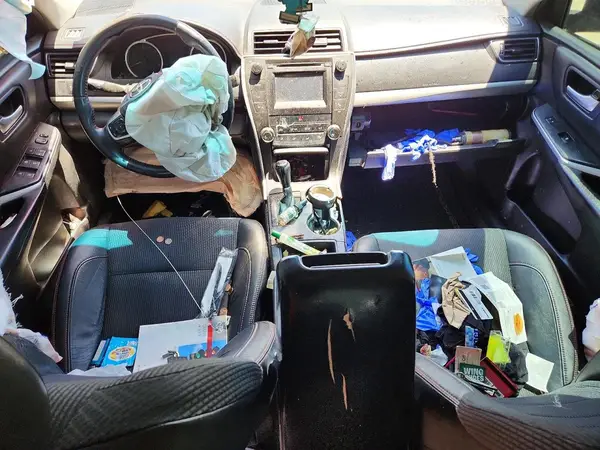 4T1BF1FK9HU729037 2017 TOYOTA CAMRY - Image 8