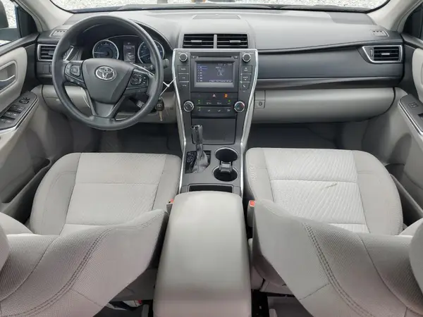 4T1BF1FK9HU737025 2017 TOYOTA CAMRY - Image 8