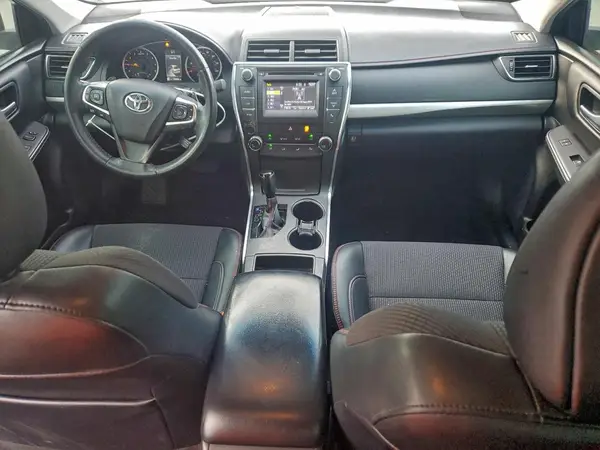 4T1BF1FK9HU739826 2017 TOYOTA CAMRY - Image 8