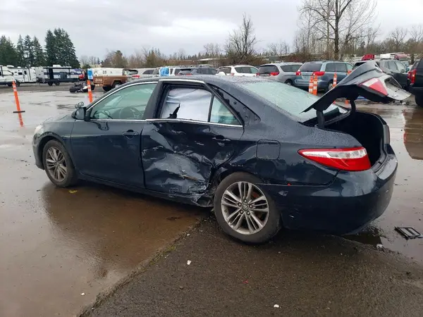 4T1BF1FK9HU741611 2017 TOYOTA CAMRY - Image 2