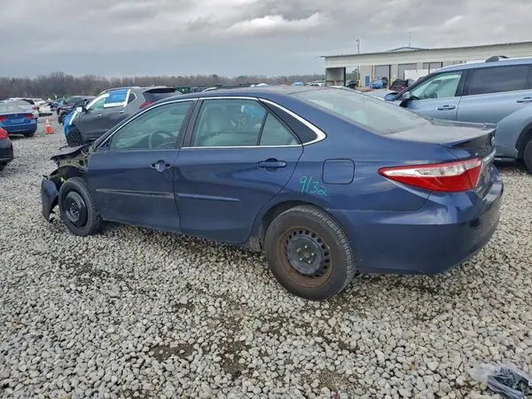 4T1BF1FK9HU742306 2017 TOYOTA CAMRY - Image 2