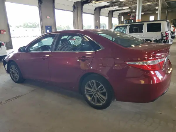 4T1BF1FK9HU745139 2017 TOYOTA CAMRY - Image 2