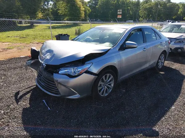 4T1BF1FK9HU750891 2017 TOYOTA CAMRY - Image 2