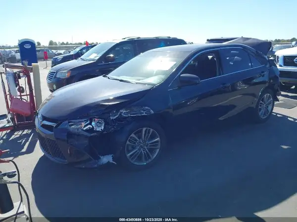 4T1BF1FK9HU753192 2017 TOYOTA CAMRY - Image 2