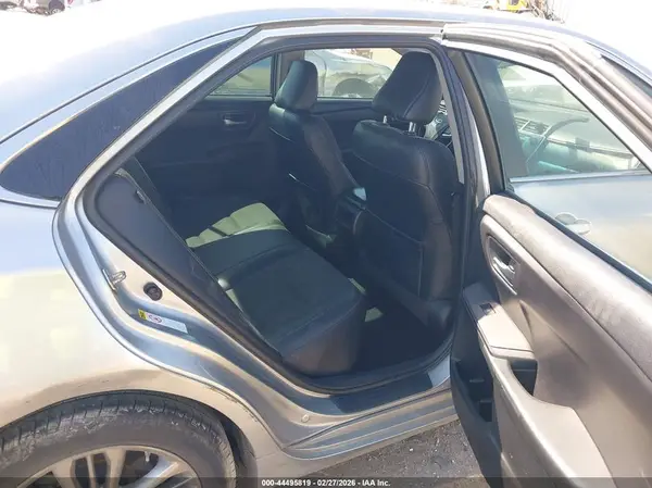 4T1BF1FK9HU755105 2017 TOYOTA CAMRY - Image 8