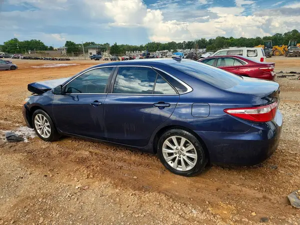 4T1BF1FK9HU756772 2017 TOYOTA CAMRY - Image 2