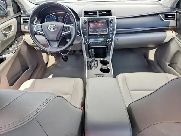 4T1BF1FK9HU756772 2017 TOYOTA CAMRY - Image 8