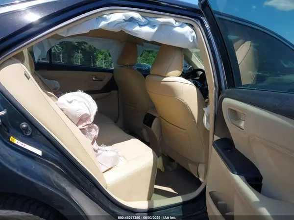 4T1BF1FK9HU759400 2017 TOYOTA CAMRY - Image 8