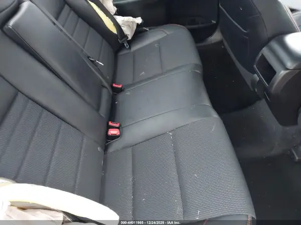 4T1BF1FK9HU759607 2017 TOYOTA CAMRY - Image 8
