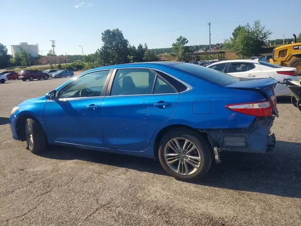 4T1BF1FK9HU761194 2017 TOYOTA CAMRY - Image 2