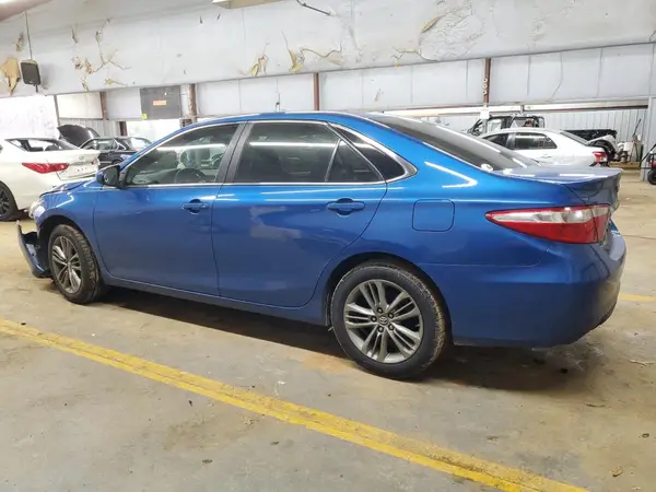 4T1BF1FK9HU763138 2017 TOYOTA CAMRY - Image 2