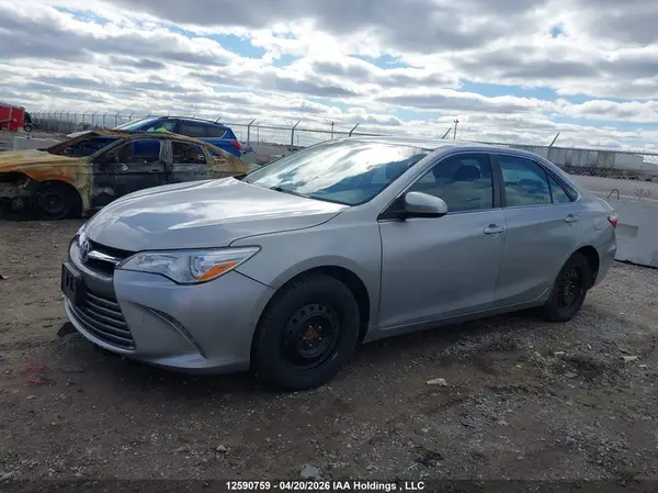 4T1BF1FK9HU765911 2017 TOYOTA CAMRY - Image 2