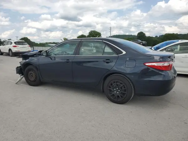 4T1BF1FK9HU767903 2017 TOYOTA CAMRY - Image 2