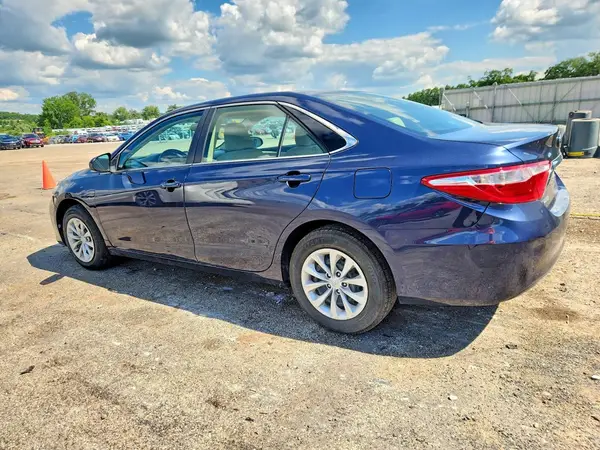 4T1BF1FK9HU768971 2017 TOYOTA CAMRY - Image 2