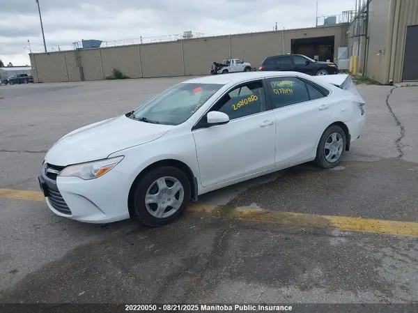 4T1BF1FK9HU771191 2017 TOYOTA CAMRY - Image 2