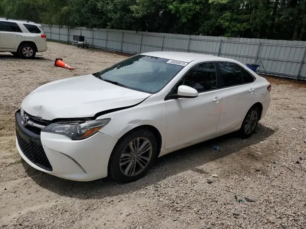 4T1BF1FK9HU773765 2017 TOYOTA CAMRY - Image 1